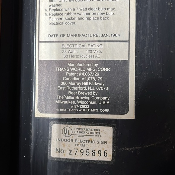 Miller Light light up beer sign from 1982! - Picture 3 of 3